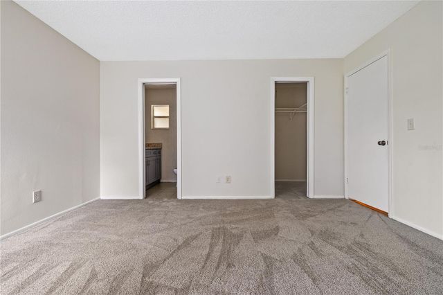 8529 RENALD BOULEVARD, Temple Terrace, FL 33637
