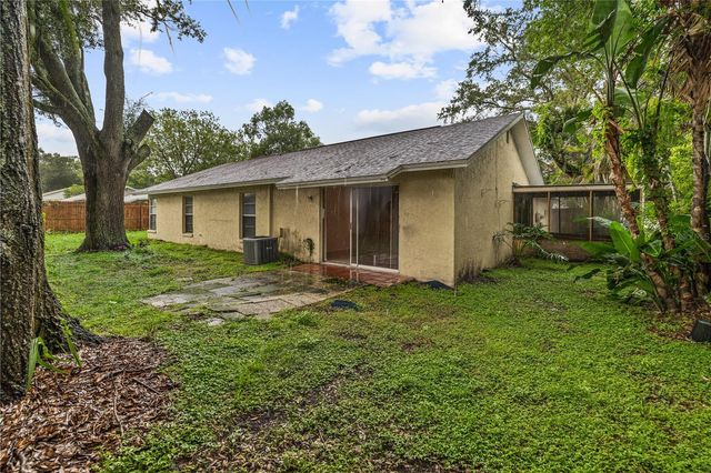 8529 RENALD BOULEVARD, Temple Terrace, FL 33637