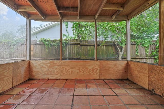 8529 RENALD BOULEVARD, Temple Terrace, FL 33637