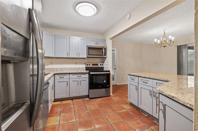 8529 RENALD BOULEVARD, Temple Terrace, FL 33637