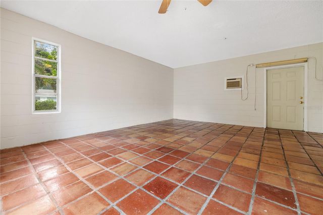 8529 RENALD BOULEVARD, Temple Terrace, FL 33637