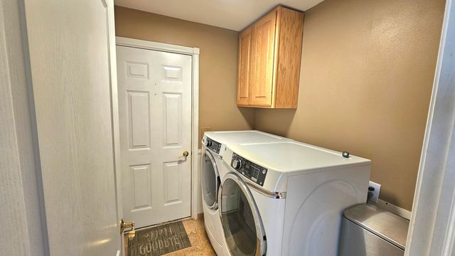 44529 Leopold Street, Canton, MI 48188