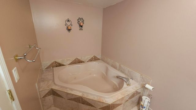 44529 Leopold Street, Canton, MI 48188