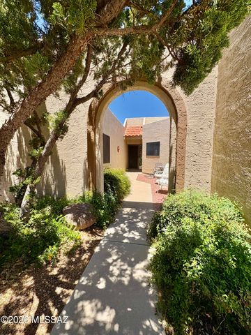 696 W Rio Altar, Green Valley, AZ 85614
