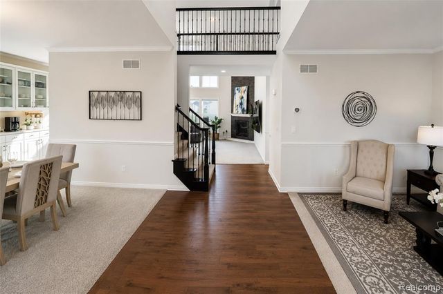 640 Allegheny Drive, South Lyon, MI 48178