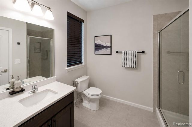 640 Allegheny Drive, South Lyon, MI 48178