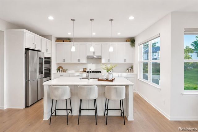 640 Allegheny Drive, South Lyon, MI 48178