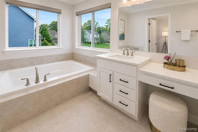 640 Allegheny Drive, South Lyon, MI 48178