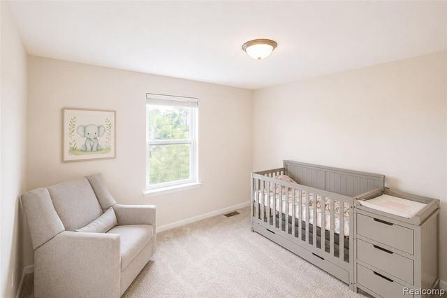 640 Allegheny Drive, South Lyon, MI 48178