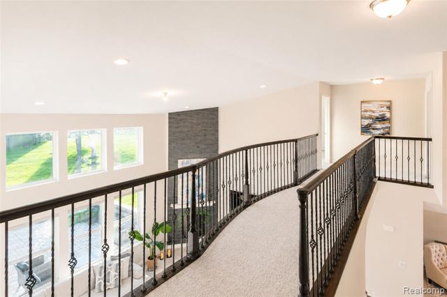 640 Allegheny Drive, South Lyon, MI 48178