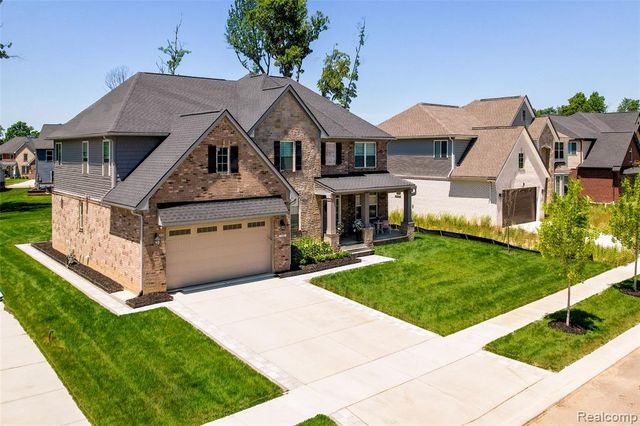 640 Allegheny Drive, South Lyon, MI 48178