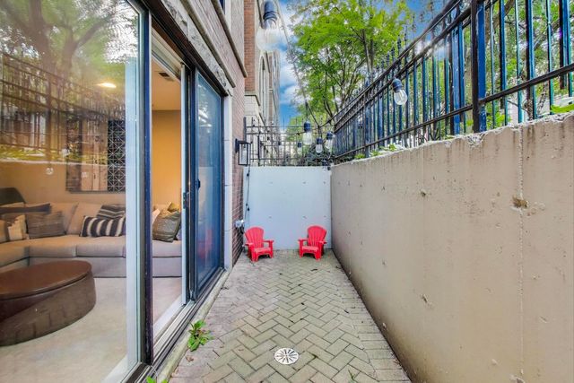 1533 N Cleveland Avenue 1S, Chicago, IL 60610