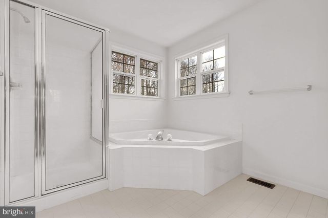 1229 LEAFY HOLLOW, Mount Airy, MD 21771