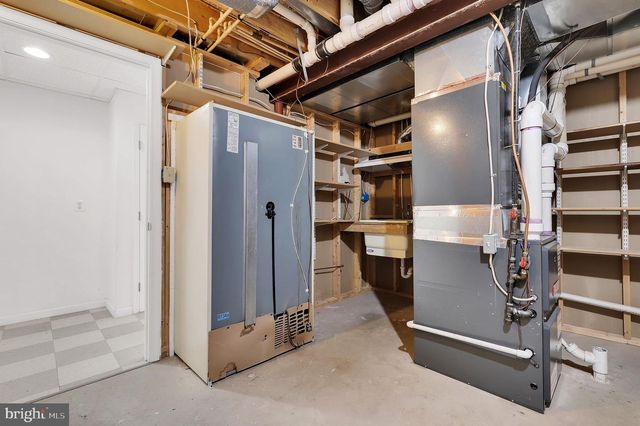 1229 LEAFY HOLLOW, Mount Airy, MD 21771