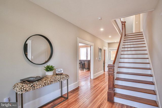 17345 RAVEN ROCKS RD, Bluemont, VA 20135