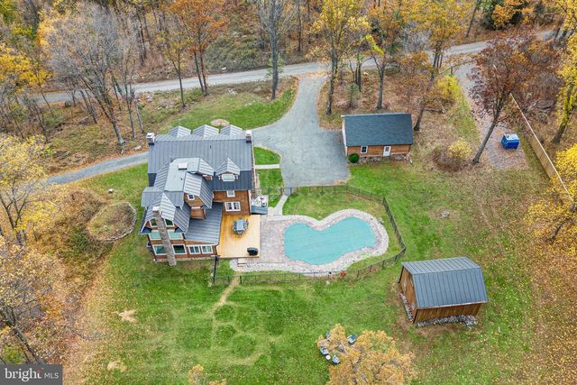 17345 RAVEN ROCKS RD, Bluemont, VA 20135