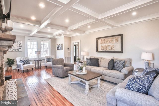 17345 RAVEN ROCKS RD, Bluemont, VA 20135