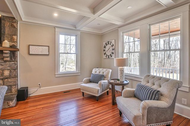 17345 RAVEN ROCKS RD, Bluemont, VA 20135