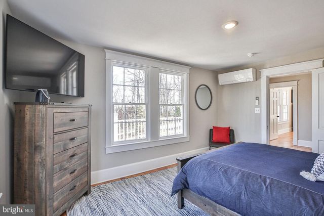 17345 RAVEN ROCKS RD, Bluemont, VA 20135
