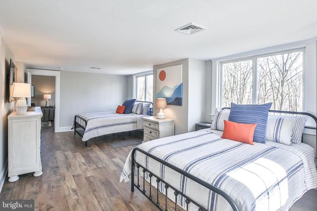 17345 RAVEN ROCKS RD, Bluemont, VA 20135