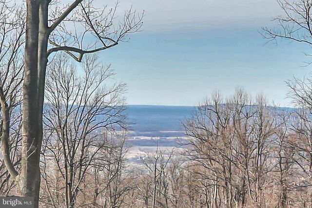 17345 RAVEN ROCKS RD, Bluemont, VA 20135