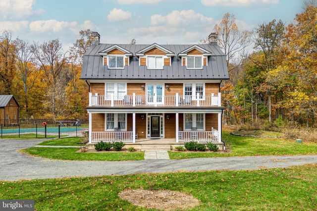 17345 RAVEN ROCKS RD, Bluemont, VA 20135