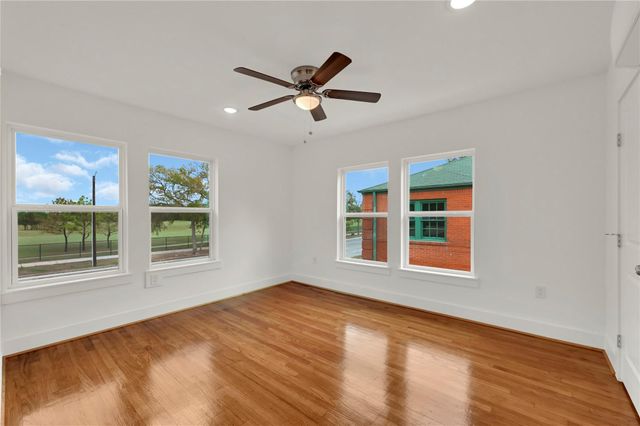 6644 Lawndale 4, Houston, TX 77023