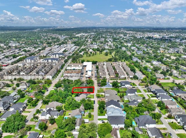 6625 Sivley Street, Houston, TX 77055