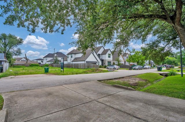 6625 Sivley Street, Houston, TX 77055