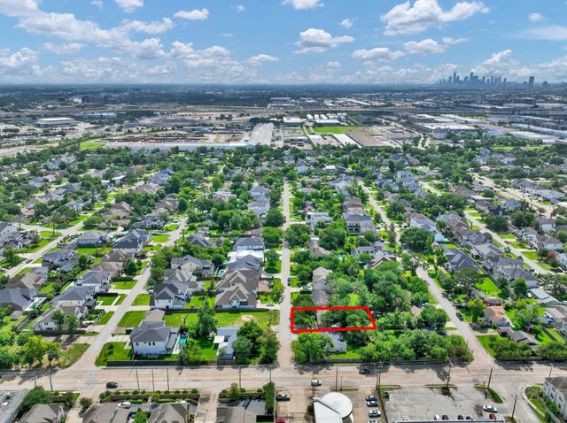 6625 Sivley Street, Houston, TX 77055