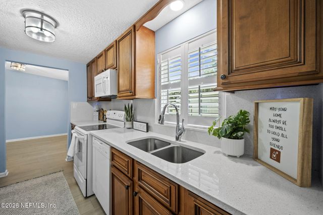 3220 RICKY Drive, Jacksonville, FL 32223