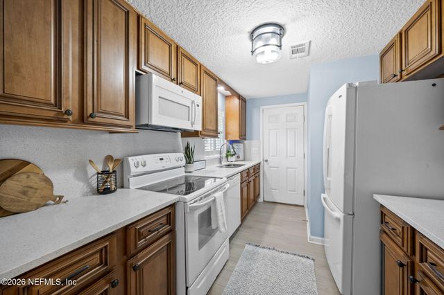 3220 RICKY Drive, Jacksonville, FL 32223