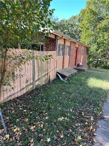 8430-8432 Kessler Street, Overland Park, KS 66212