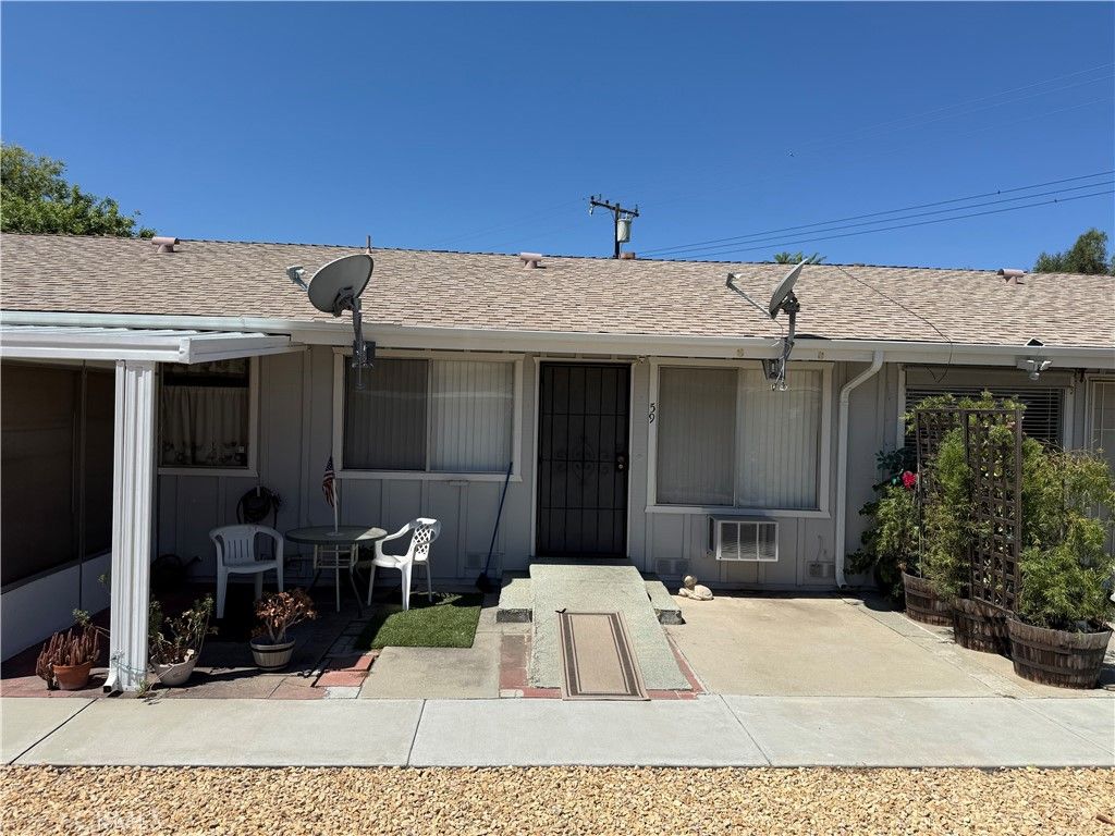 Image 1 of property listing at 150 E Lakeshore Drive 59, Lake Elsinore, CA 92530