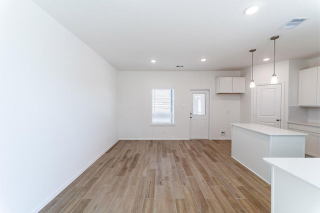427 Hazy Meadows Drive, Beasley, TX 77417