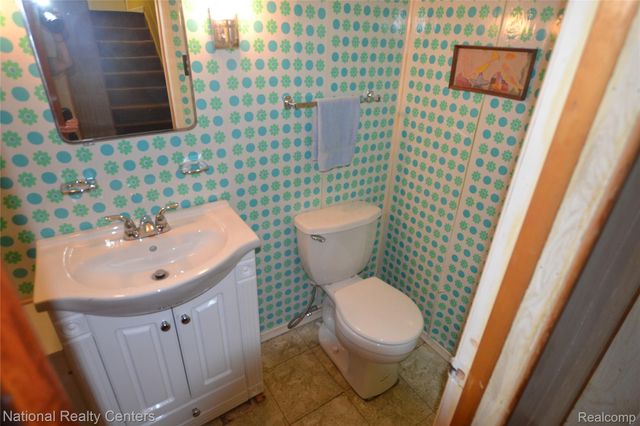 16566 Centralia Drive, Redford Charter Township, MI 48240