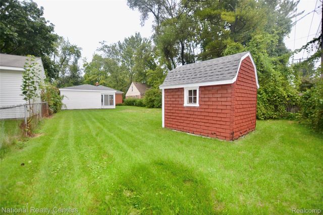 16566 Centralia Drive, Redford Charter Township, MI 48240
