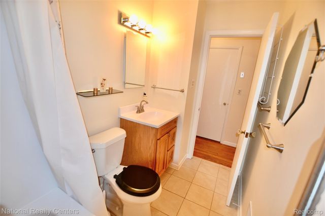 16566 Centralia Drive, Redford Charter Township, MI 48240