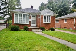 16566 Centralia Drive, Redford Charter Township, MI 48240