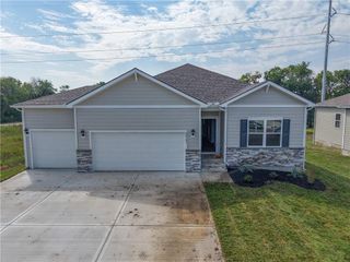 25010 W 178th Terrace, Gardner, KS 66030