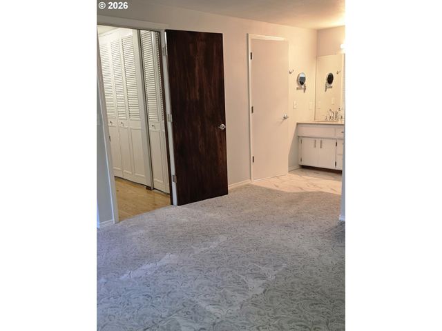 2562 BRITTANIA Pl, Eugene, OR 97405