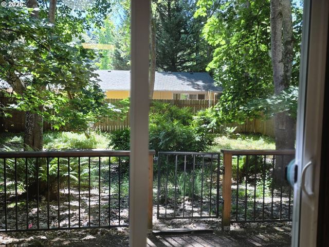 2562 BRITTANIA Pl, Eugene, OR 97405