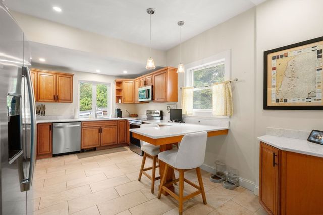 43 Smiths Lane, Kingston, MA 02364