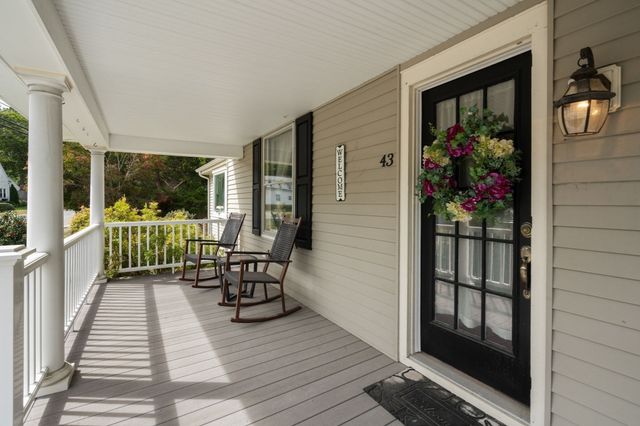 43 Smiths Lane, Kingston, MA 02364