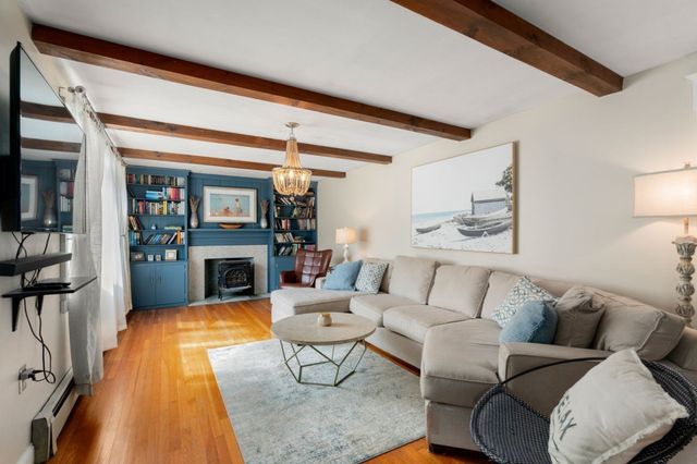 43 Smiths Lane, Kingston, MA 02364