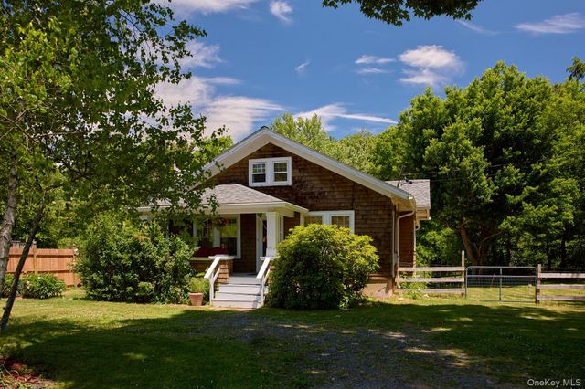75 Brookside Road, New Paltz, NY 12561