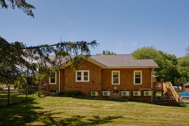 75 Brookside Road, New Paltz, NY 12561