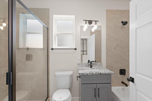 5544 Shreveport Boulevard B, Houston, TX 77028