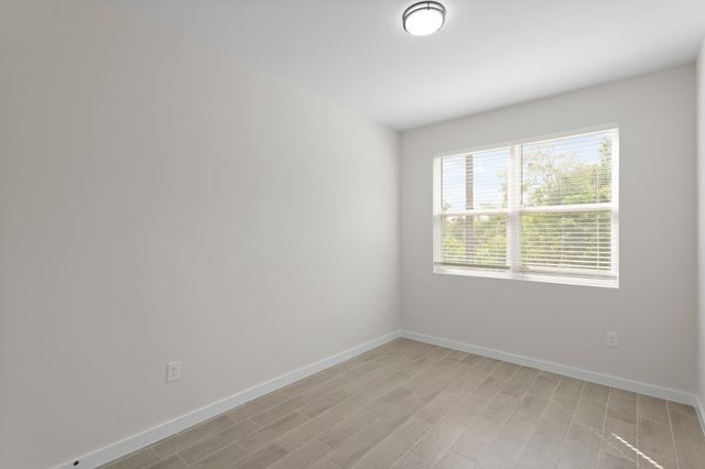 5544 Shreveport Boulevard B, Houston, TX 77028