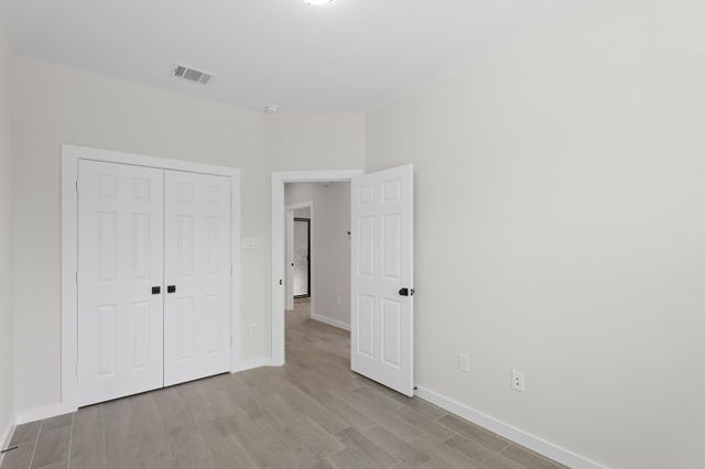 5544 Shreveport Boulevard B, Houston, TX 77028